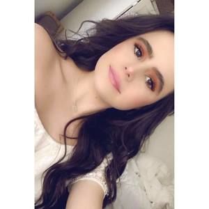 Meet your Posher, Violet